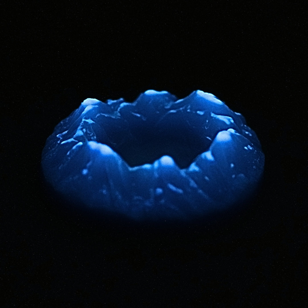 Trippy Peaks Glow in the Dark Resin Ash Tray