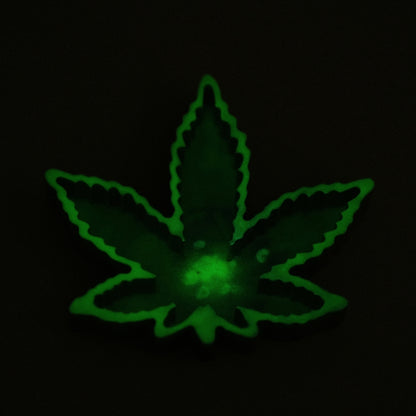 Hemp Leaf Resin Glow in the Dark Ash Tray